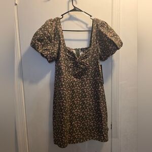 Trixxi Green Floral Puff Sleeve Mini Dress